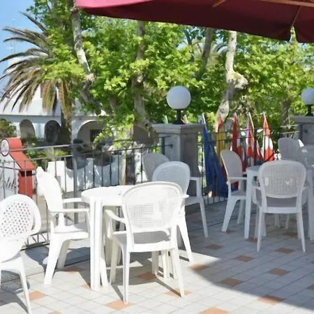 Corallo Hotel 3*