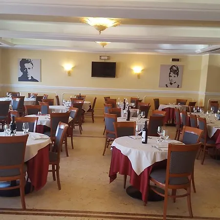 Hotel Corallo 3*