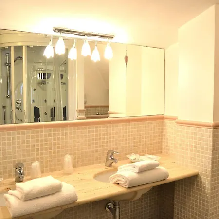 Hotel Corallo 3*